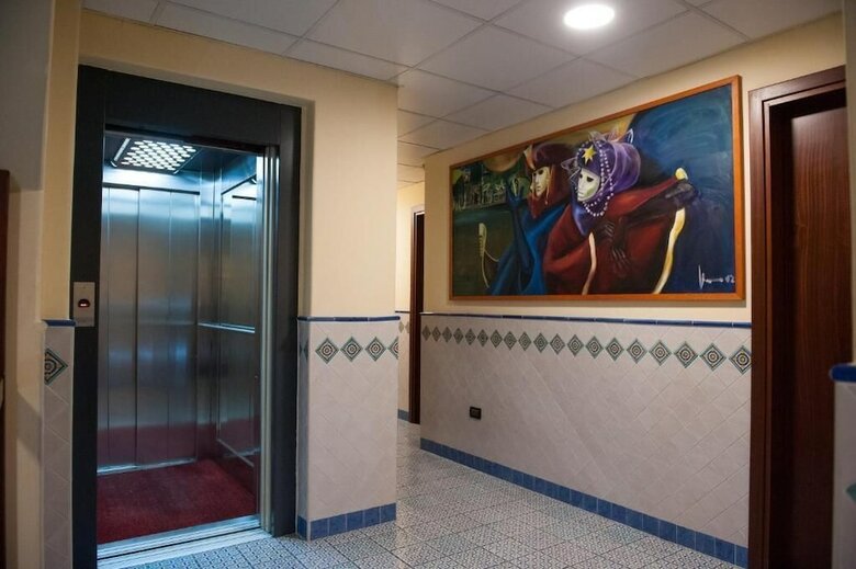 Petit Hotel