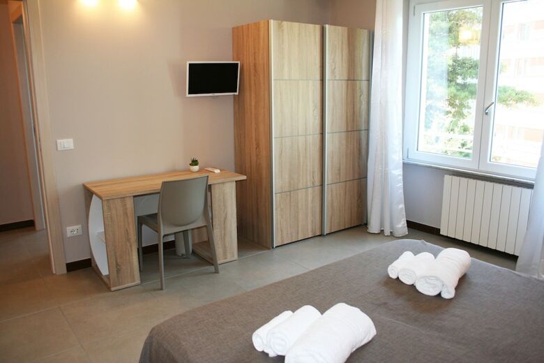 Hostal B&B Viale San Pietro
