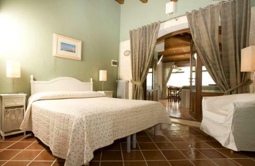 Scicli Villa Sleeps 17 Pool Air Con Wifi