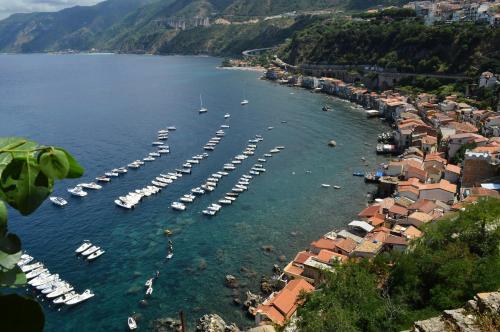 La Locandiera - Hotel Scilla