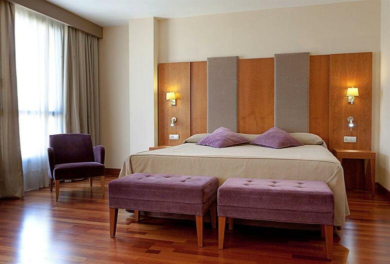 Hotel NH Ciudad De Almeria