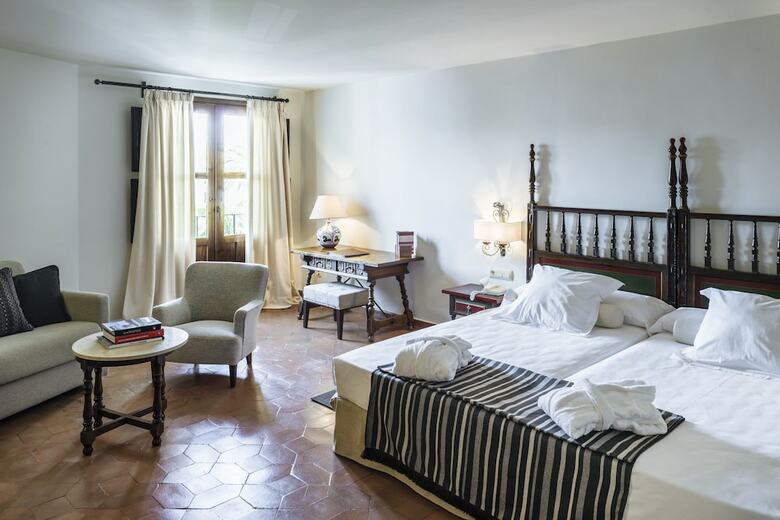 Hotel Parador De Merida