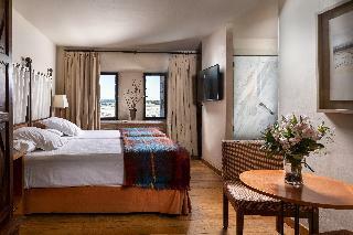 Hotel Parador Alarcon