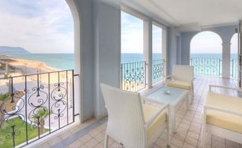 Life Hotel
