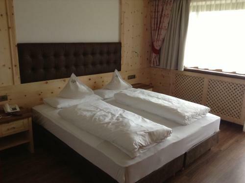 Hotel Alaska