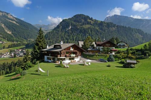 Bed & Breakfast Mountain Chalet Pra Ronch