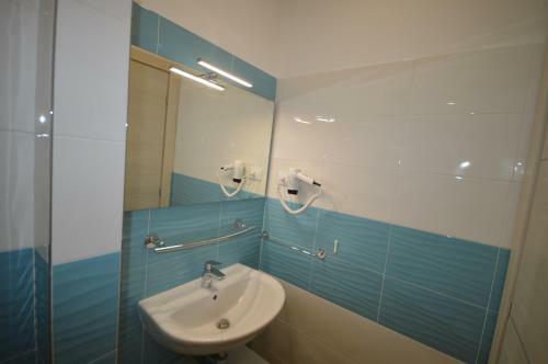Hostal Palafiori Rooms Sanremo