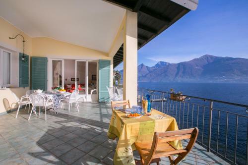 San Siro Villa Sleeps 8