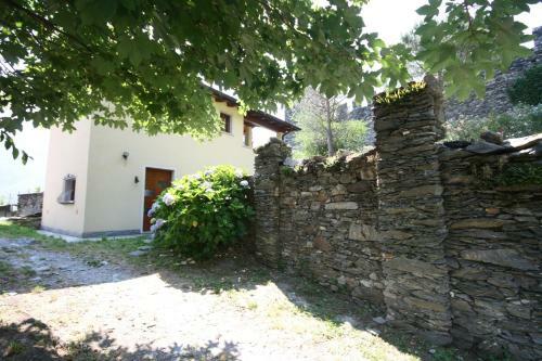 Castel Cottage