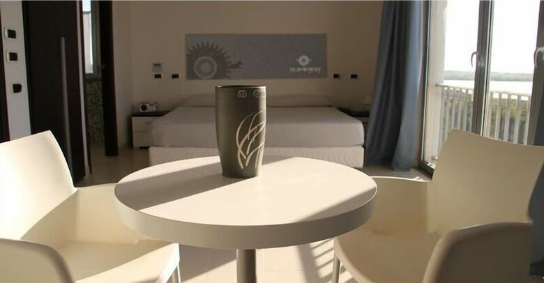 Hotel Summertime