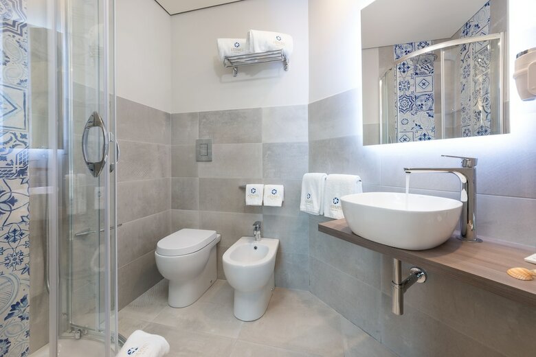 Hermes Hotel