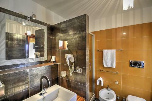 Sant'agata Sui Due Golfi Villa Sleeps 18 Pool Wifi