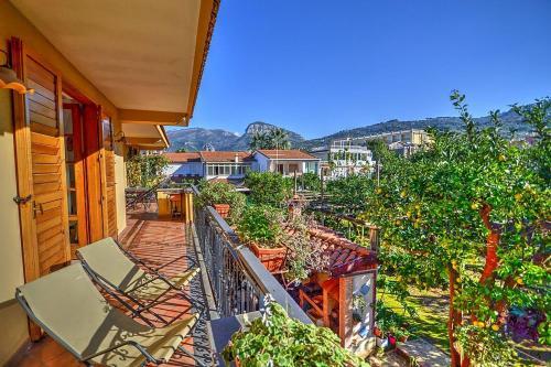 Villa Sant'agnello Apartment Sleeps 5 Pool Air Con Wifi