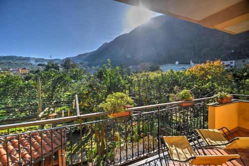 Villa Sant'agnello Apartment Sleeps 5 Pool Air Con Wifi