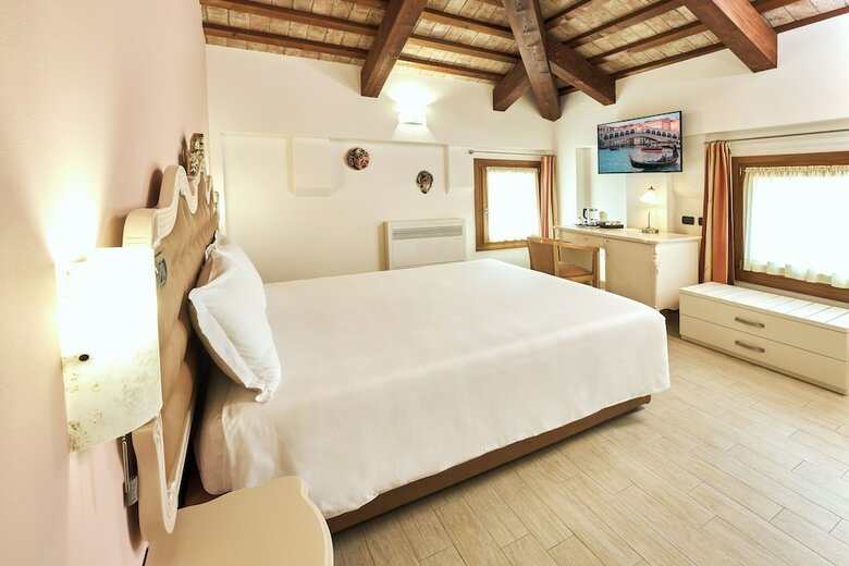 Hotel Albergo Antica Corte Marchesini