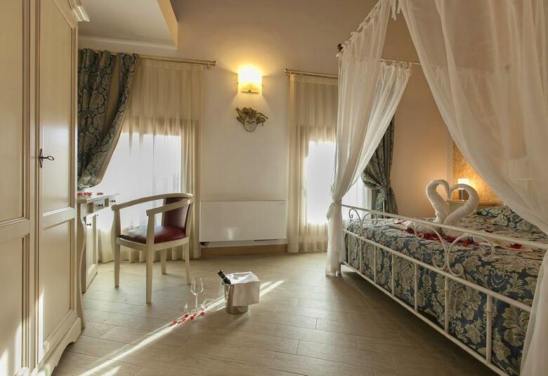 Hotel Albergo Antica Corte Marchesini
