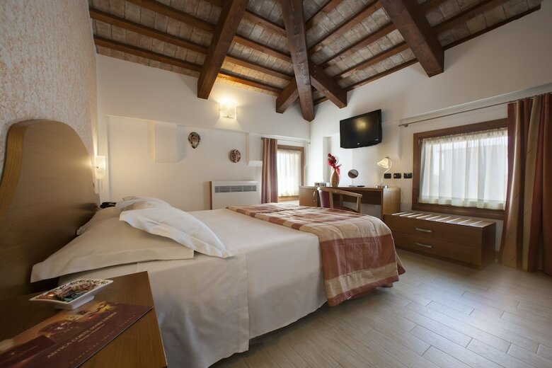 Hotel Albergo Antica Corte Marchesini