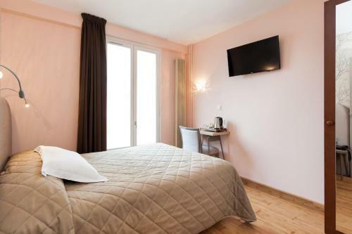 Hotel Americain