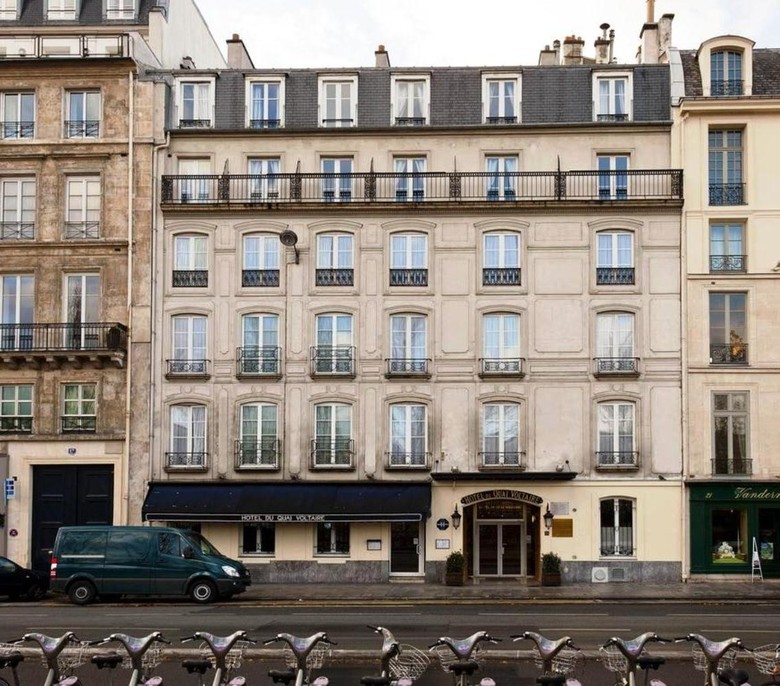 Hotel Du Quai Voltaire