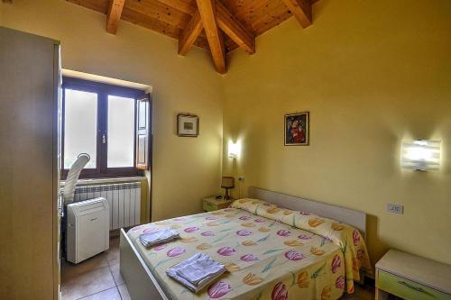 Santa Maria Villa Sleeps 15 Air Con Wifi
