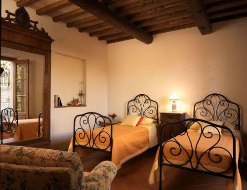 Monteoliveto Villa Sleeps 8 Pool