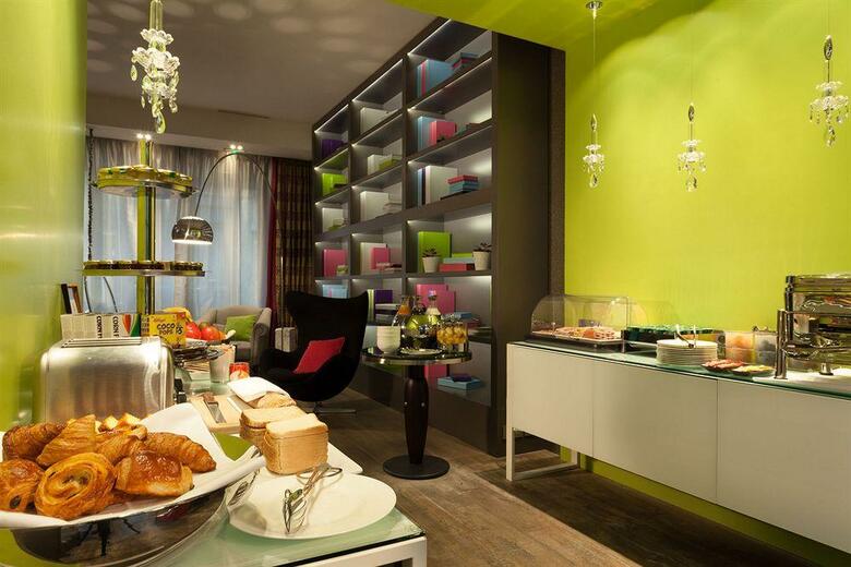 Hotel Le Petit Paris