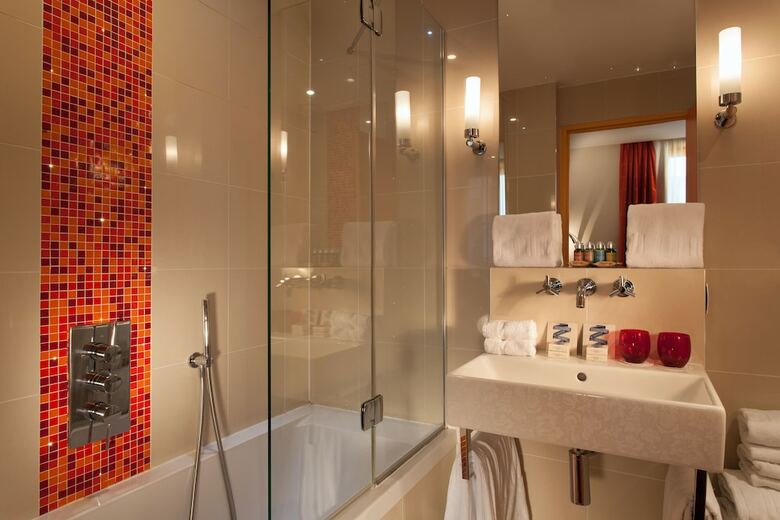 Hotel Le Petit Paris