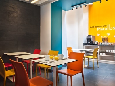 L Hotel De La Folie Mericourt