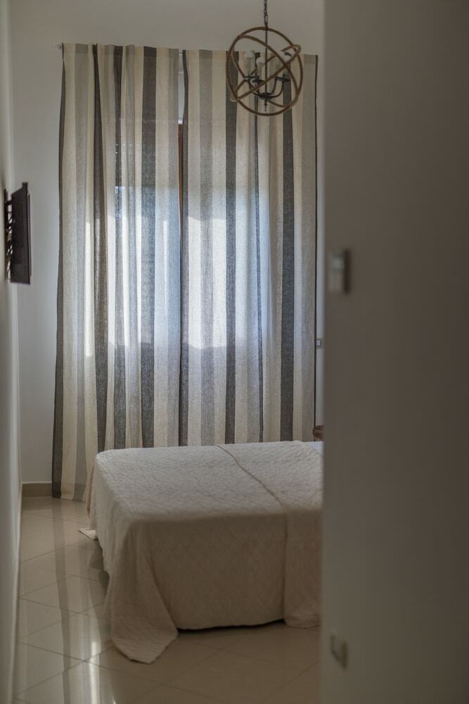 Love & Fama Hotel