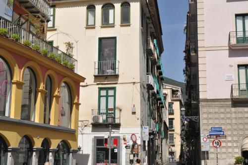 Hostal Salerno Costa D'amalfi Suite