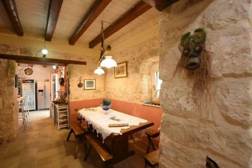 Sampieri Villa Sleeps 7 Pool Air Con Wifi
