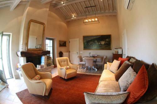 San Casciano Dei Bagni Villa Sleeps 6 Air Con Wifi