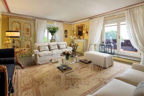 San Donato In Collina Villa Sleeps 6 Pool Air Con