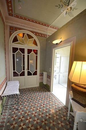 San Donato In Collina Villa Sleeps 20 Pool Wifi