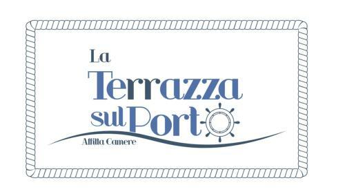 Hostal La Terrazza Sul Porto (salento)