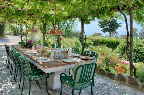 Porto Santo Stefano Villa Sleeps 11 Pool Air Con