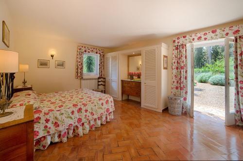 Porto Santo Stefano Villa Sleeps 11 Pool Air Con