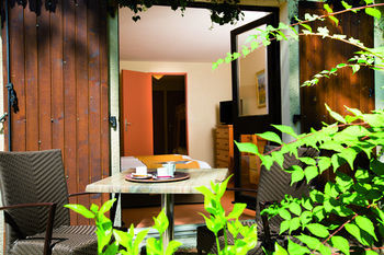 Hotel Ch�teau Laval - Vacances Bleues