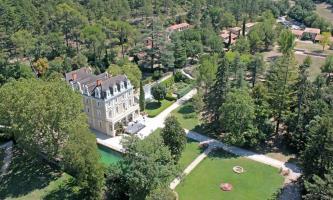 Hotel Ch�teau Laval - Vacances Bleues