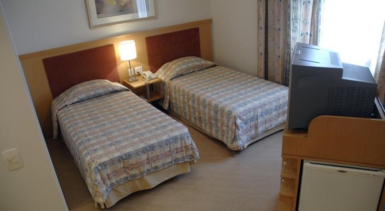 Hotel Bienal Su�tes