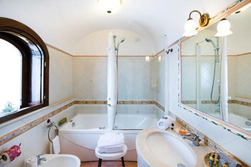 A Stylish Villa In A Unique Position!!!