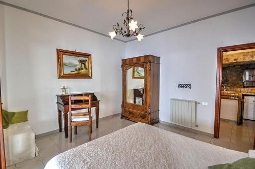 Positano Villa Sleeps 12 Pool Air Con Wifi