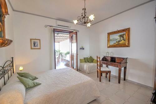 Positano Villa Sleeps 12 Pool Air Con Wifi