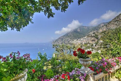 Positano Villa Sleeps 12 Pool Air Con Wifi