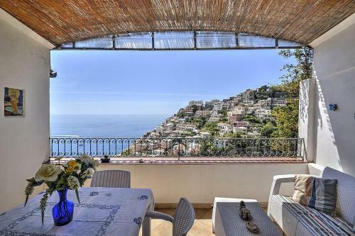 Positano Villa Sleeps 5 Air Con Wifi