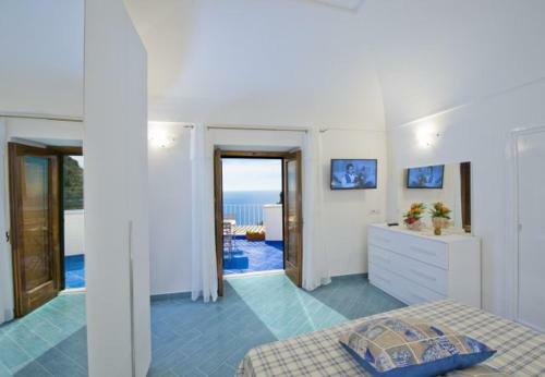 Positano Apartment Sleeps 3