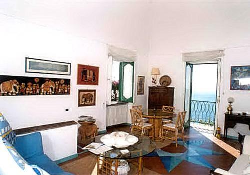 Positano Villa Sleeps 4 Air Con Wifi