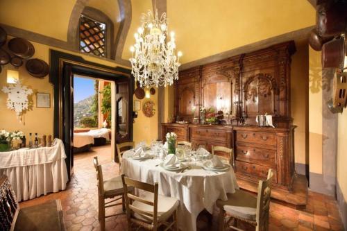 Positano Villa Sleeps 9 Pool Air Con Wifi