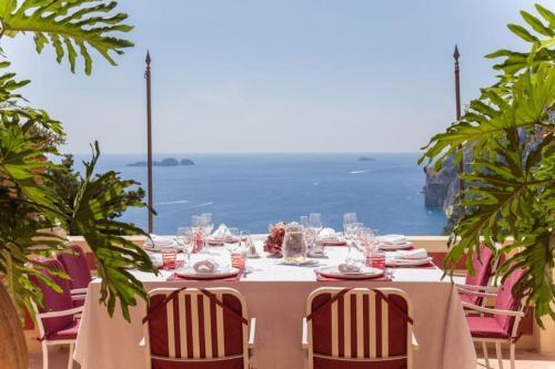 Positano Villa Sleeps 9 Pool Air Con Wifi