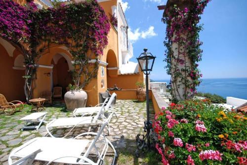 Positano Villa Sleeps 11 Air Con Wifi
